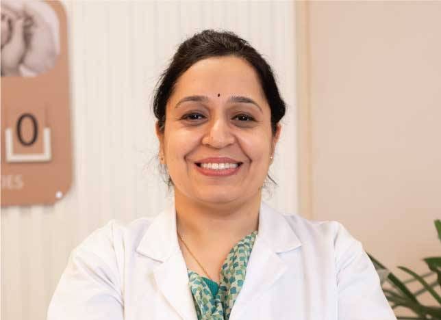 डॉ. पूनीत राणा अरोड़ा 
 IVF विशेषज्ञ (CIFAR),गुरुग्राम 