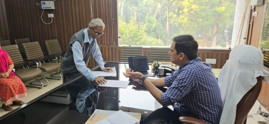 संभव- संतुष्टि एवं समृद्धि जनसुनवाई में नगर आयुक्त ने सुनी जन समस्याए