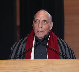 ऑपरेशन सिंदूर और नागरिक-सैन्य समन्वय पर रक्षा मंत्री का दृष्टिकोण: मसूरी में राष्ट्रीय सेवा भावना का आह्वान