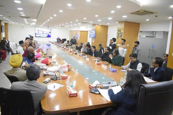 राष्ट्रीय अल्पसंख्यक आयोग ने अल्पसंख्यक दिवस पर सुरक्षा, कल्याण और सशक्तिकरण की प्रतिबद्धता दोहराई