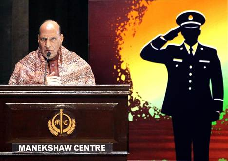 10वें रक्षा बल वेटरन दिवस पर राष्ट्र ने किया पूर्व सैनिकों के शौर्य, बलिदान और सेवा को नमन