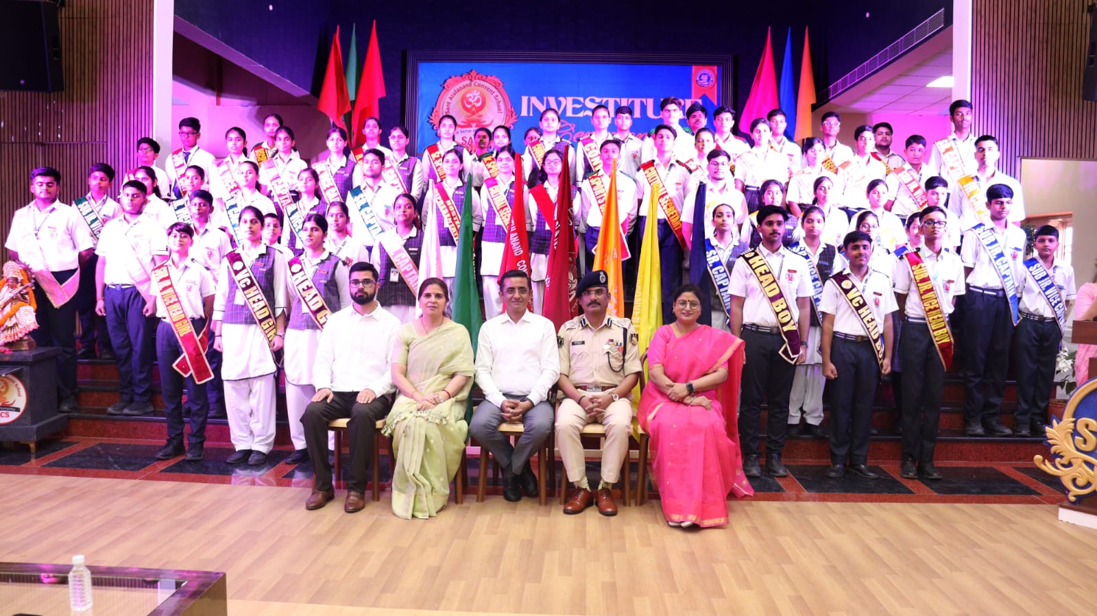 नेतृत्व, संस्कार और राष्ट्रभाव के साथ नवगठित छात्र परिषद का हुआ अलंकरण