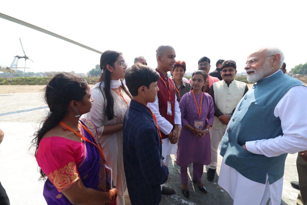 श्री नरेंद्र मोदी